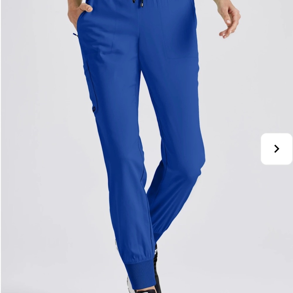 Women’s Scrubs